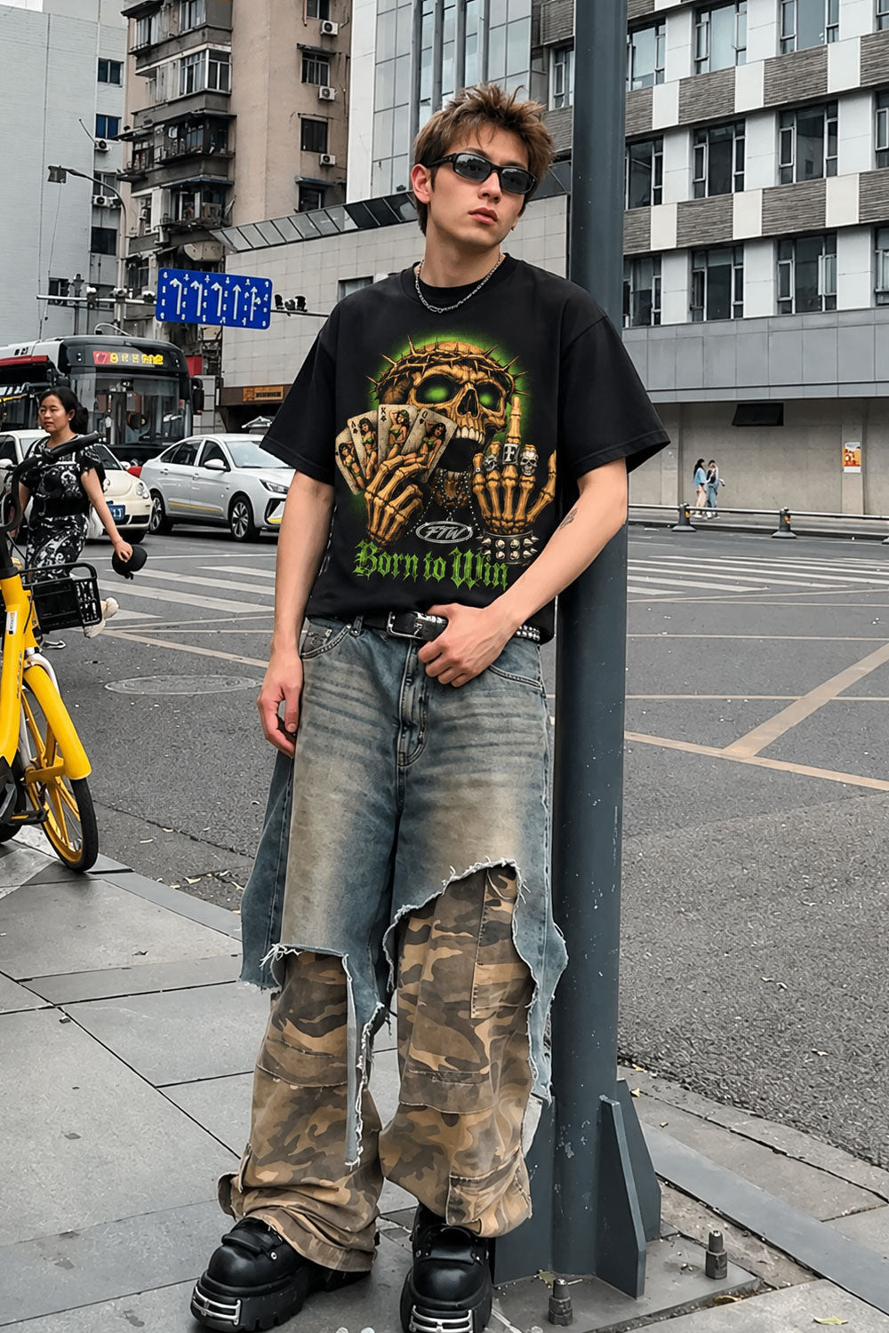 Born to Win Skull Gambler Graphic Tee