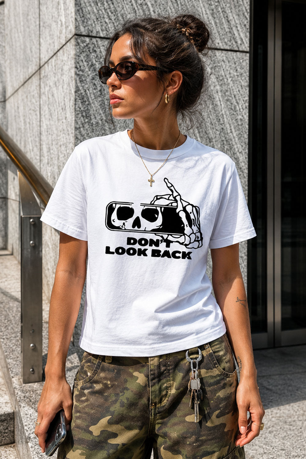 Don't Look Back Skull Mirror White T-Shirt