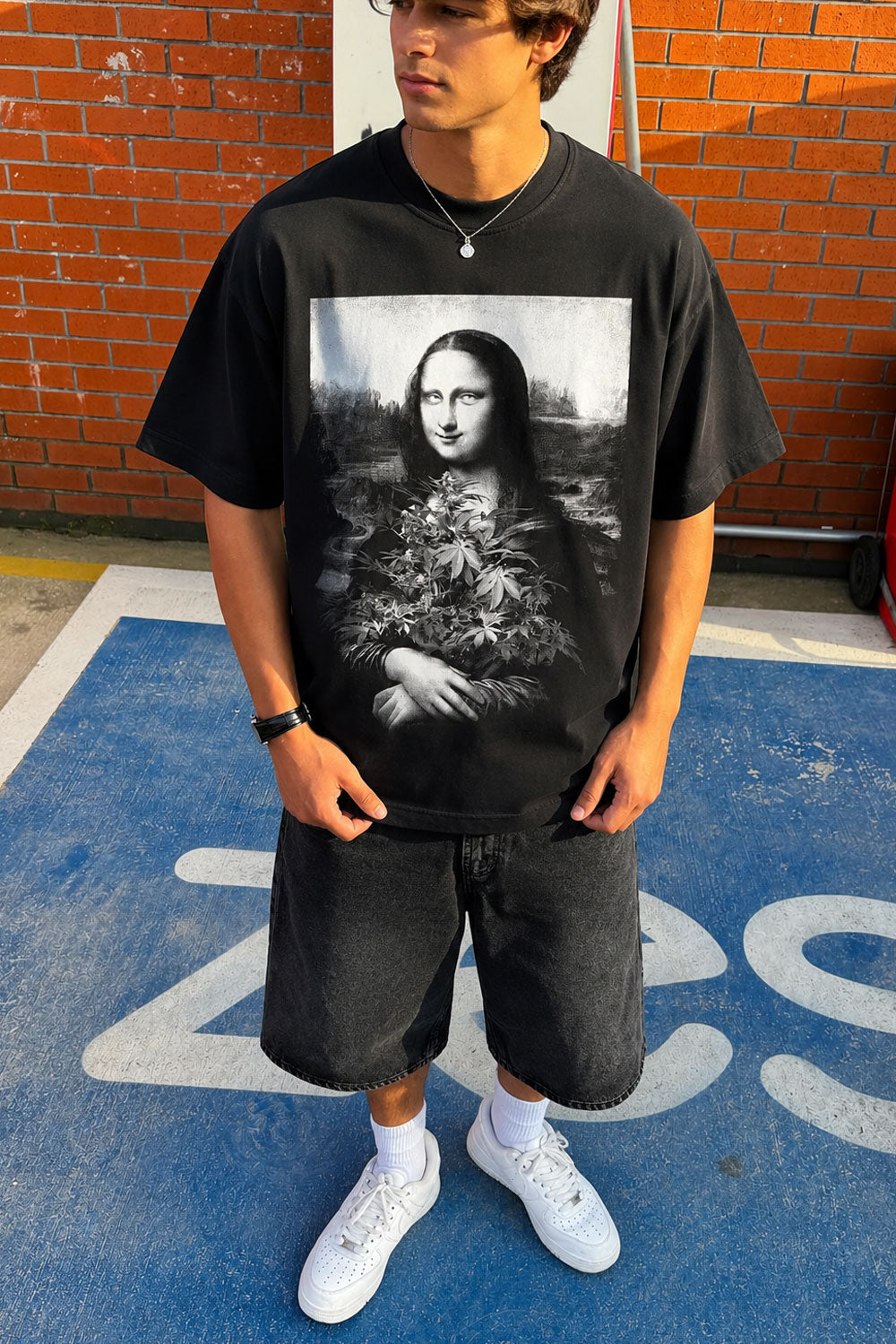 Mona Lisa Weed Bouquet Black Graphic T-Shirt